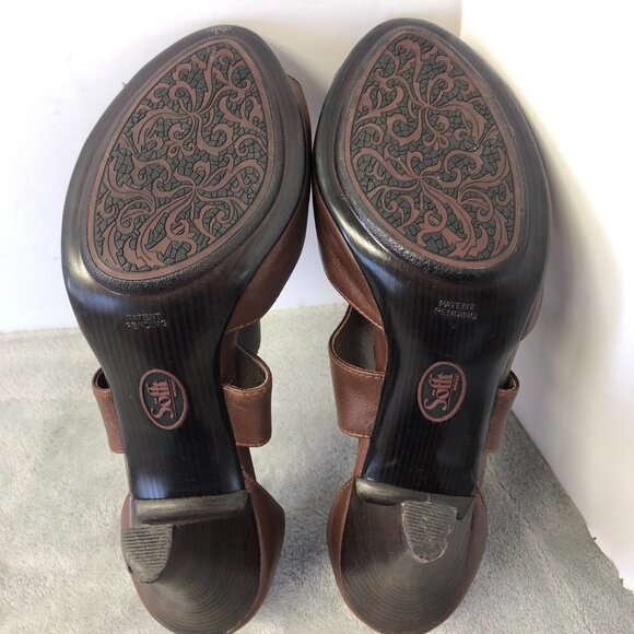 Sofft Pavia Brown Metallic Leather Peep Toe T-Strap Heels Size 8.5 - Picture 9 of 13